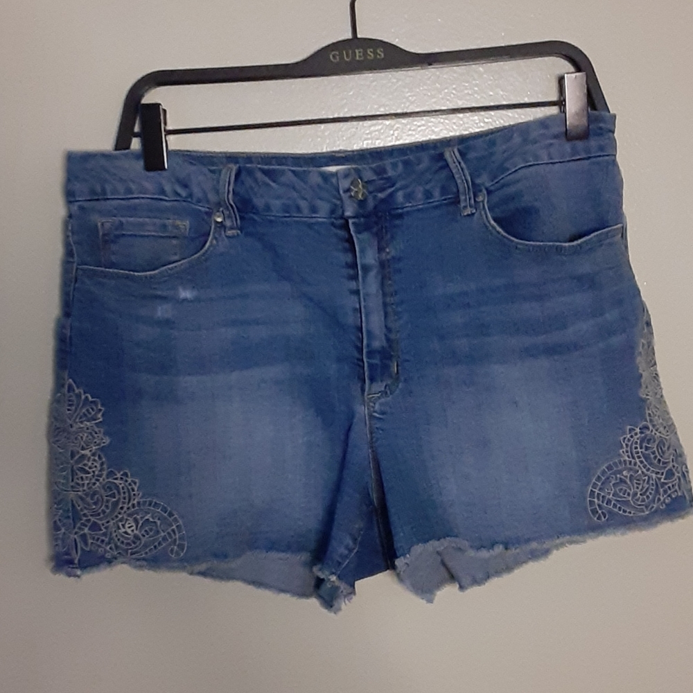 Jessica Simpson shorts